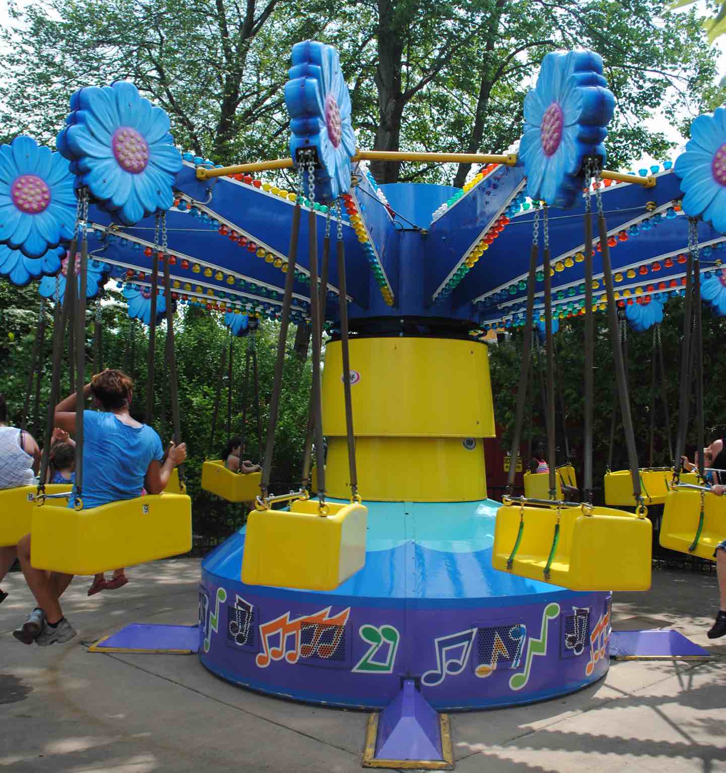 Zinger Swings Six Flags New England