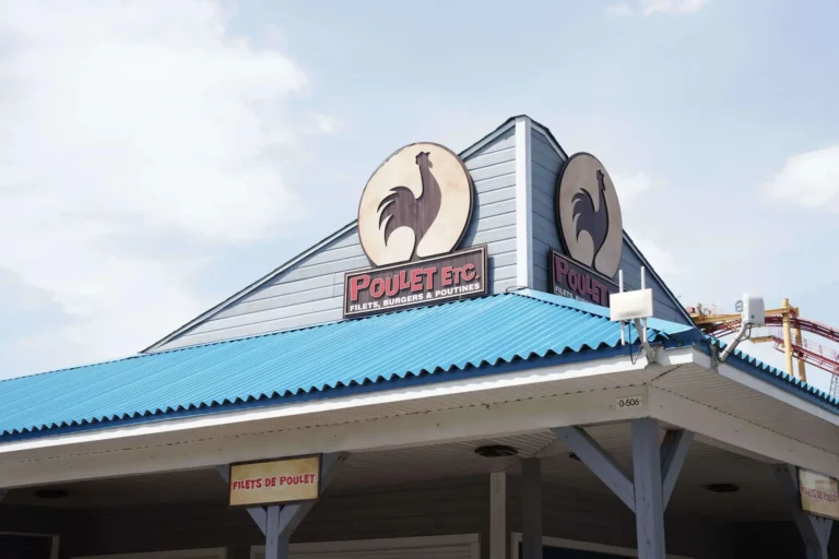 Le restaurant Poulet Etc. à La Ronde