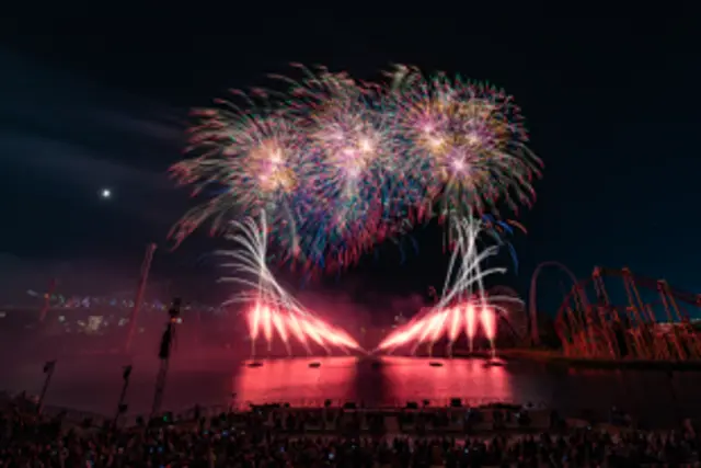 Feux d’artifice lors de L’International des Feux Loto-Québec à La Ronde