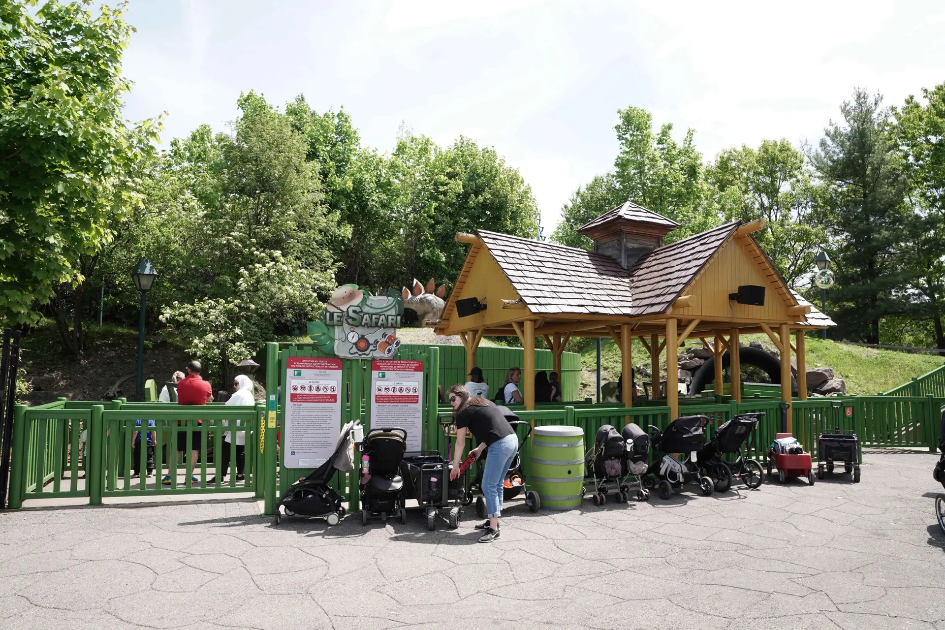 Le Safari ride at La Ronde