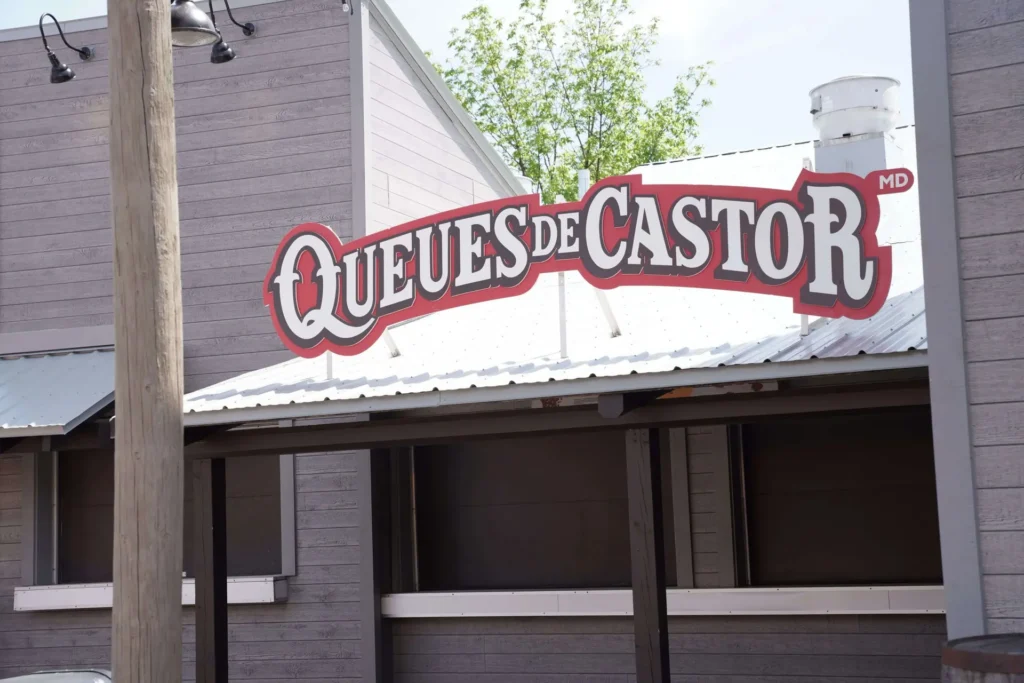 Queues de Castor restaurant at La Ronde